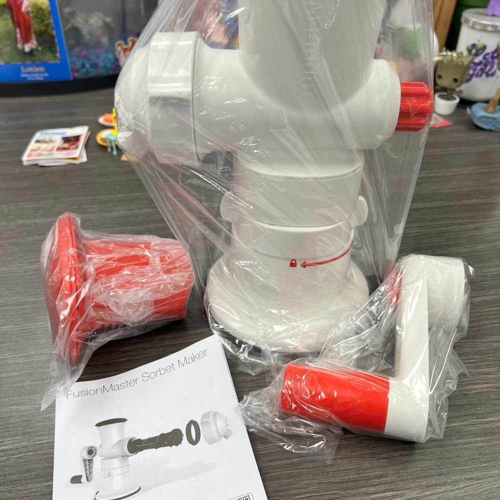 Tupperware FusionMaster Sorbet Maker New With Box - Picture 3 of 5